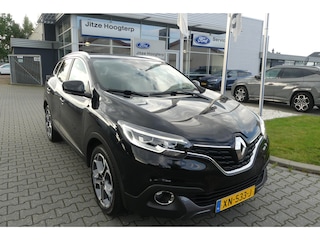 Renault Kadjar 1.2 TCe Bose CRUISE, CLIMA, STOELVERWARMING, TREKHAAK AFNEEMBAAR (1.500KG), LEER, NAVI, 101.467KM