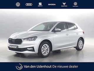 Skoda Fabia 1.0 TSI 115pk Selection DSG / Navigatie via App Connect / Cruise Control / Parkeersensoren