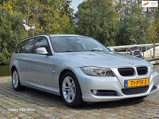 BMW 3-serie Touring 318i Corporate Lease Business Line Zeer netjes navigatie cruis control parkeer sensor goed onderhouden