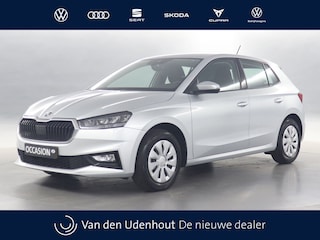 Skoda Fabia 1.0 TSI 95pk Selection / Navigatie via App Connect / Cruise Control / Parkeersensoren