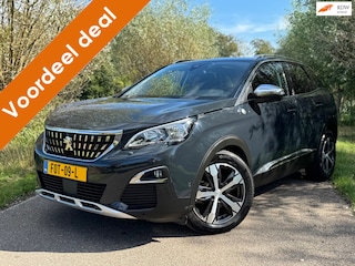 Peugeot 3008 1.2 PureTech Crossway / Automaat / Navigatie / Camera voor + Achter / Panorama dak / Elektrische stoel / Lm Velgen