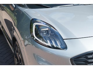 Ford Puma 1.0 EcoBoost Hybrid 155pk Aut. ST-Line X | Nieuw Model ! | Adaptive Cruise | 360° Camera | Panoramadak | Elektrische Achterklep | Trekhaak | Winter Pakket