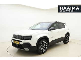 Jeep Avenger Summit 54 kWh | Panoramadak | 18'' lichtmetalen velgen | Stoelverwarming | Voorruitverwarming | Navigatie | LED projector koplampen | Elektrische achterklep | Warmtepomp