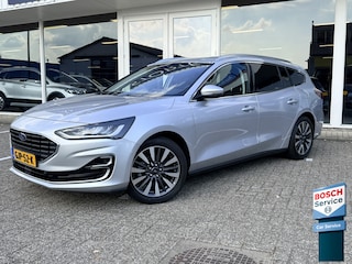 Ford Focus Wagon 1.0 EcoBoost 155pk Hybrid Titanium Vignale | LED | Keyless | Apple Carplay | Adapt. Cruise | Leder | Stuur- en Stoelverwarming