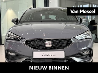 Seat Leon Sportstourer 1.5 eTSI FR Business Intense 150 PK | NIEUW MODEL | DEMO | Adaptive Cruise Control | Apple CarPlay™ & Android Auto™ | Achteruitrijcamera | Parkeersensoren Voor & Achter | 18" Lichtmetalen Velgen