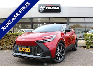 Toyota C-HR 2.0 Hybrid 200 First Edition Bi-Tone AWD | Rijklaar | Trekhaak | Stoel-/Stuurverwarming | Apple/Android | Keyless | PDC | Navi | LED