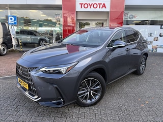 Lexus NX 450h+ AWD Luxury Line | Trekhaak | Sensoren | Leder | Android Au