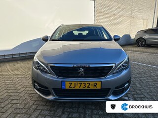 Peugeot 308 SW 1.2 PureTech Blue Lease Executive