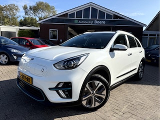 Kia Niro ExecutiveLine 64 kWh 3-Fase, Warmtepomp, Camera, DAB