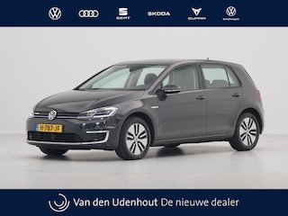 Volkswagen Golf 136pk E-DITION Navigatie Camera Acc Pdc Led 126