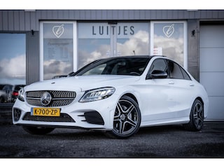 Mercedes-Benz C-klasse 180 AMG Night-pakket I Pano-dak I NL-auto I Dealer-ond. I Carplay I Leder I Trekhaak