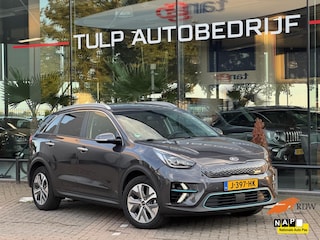 Kia Niro ExecutiveLine 64 kWh 2021 Leder Navi 1e eigen btw