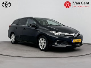 Toyota Auris 1.8 Hybrid Lease | Panoramadak | Trekhaak | Leder | Navigatie | Stoelverwarming | LED | Cruise Control | Clima | Camera | 16 inch | Bluetooth