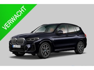 BMW X3 xDrive30e Business Edition Plus btw, M-sport, panorama dak, camera, hifi
