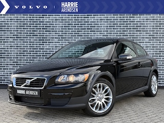 Volvo C30 2.5 T5 | 230pk | Automaat | Airconditioning | Parkeersensoren voor + achter | 17" velgen | Multifunctioneel stuurwiel |