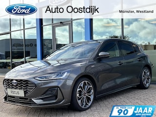 Ford Focus 1.0 EcoBoost Hybrid ST Line 155PK Winterpack Adaptieve Cruise Camera Parkeersensoren Climate Privacy Glass ''18 Inch Velgen *Sportief*