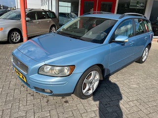 Volvo V50 2.4140PK Recent nieuwe trekhaak gemonteerd Onderhoudshistorie