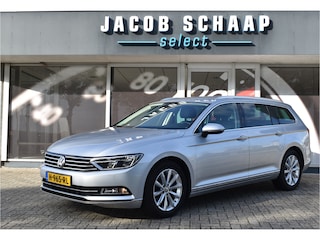 Volkswagen Passat Variant 1.4 TSI Highline Business R Automaat / Navigatie / Camera / 17" LM / Carplay / Clima / Stoelverw.