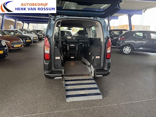 Citroën Berlingo 1.2 PureTech XTR Rolstoelauto | 5 persoons.