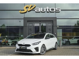 Kia ProCeed 1.4 T-GDI 140pk DCT7 GT-PlusLine Panoramadak Stoelverwarming voor+achter Stuurwielverwarming Navigatie Camera Elektrische klep