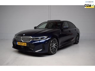 BMW 330e M-Sport Performance M-SPORTSTOELEN / SCHUIFDAK / HARMAN-KARDON / CARBON / NAP / CARPLAY