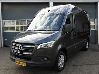 Mercedes-Benz Sprinter 319 3.0 CDI L2H2 AUT | LED | MBUX | 360° | DISTRONIC