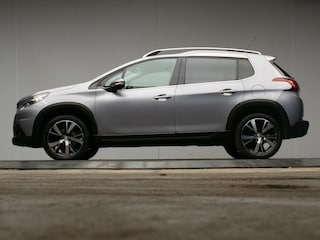 Peugeot 2008 1.2 PureTech Allure (CARPLAY,NAVI,LED,CRUISE,CLIMATE,SPORTSTOELEN,GETINT,BLUETOOTH,NETTESTAAT)