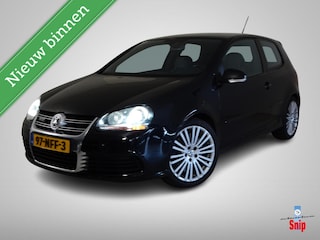 Volkswagen Golf 3.2 R32