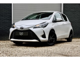 Toyota Yaris 1.0 VVT-i Comfort | AIRCO | CAMERA | LICHT METALEN VELGEN | 1E EIGENAAR