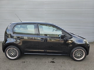 Volkswagen Up 1.0 move up! BlueM.