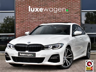 BMW 320i M-Sport Pano 19inch Laser HiFi Shadowline