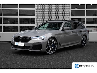 BMW 5-serie Touring Business Edition Plus Head-Up | Carplay | Adaptive cruise control | Panoramadak | M-pakket
