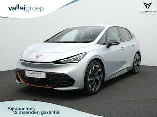 Cupra Born Performance 82 kWh 231 pk eBoost | Achteruitrijcamera | Navigatie | Stuur verwarmd