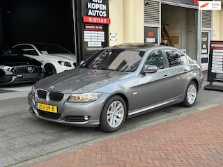 BMW 320i Automaat Clima Navi Leer Schufdak