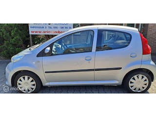 Peugeot 107 XS- 5 DEURS 1.0-12V XS