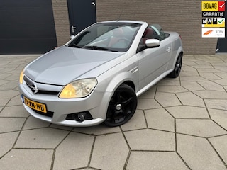 Opel Tigra TwinTop 1.4-16V Temptation|CABRIO Elec.|Metallic|Leder Voll.|Zwarte lichtmetalen velgen