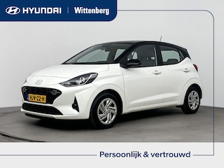 Hyundai i10 1.0 Premium Two tone | Navigatie | Camera | Climate control | Apple Carplay | Cruise control |