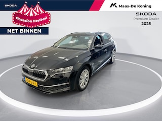 Skoda Octavia Combi 1.5 TSI 115pk DSG MHEV Business Edition Plus · Camera · Apple/Android Car Play · Elek. Trekhaak · Elek. Achterklep · Keyless · 17'' Inch · Garantie t/m 29-09-2028 of 100.000km