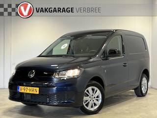Volkswagen Caddy Cargo 1.5 TSI Style | LM Velgen 16" | Cruise Control | Trekhaak | Betonplex in Laadruimte | Parkeersensor Achter |
