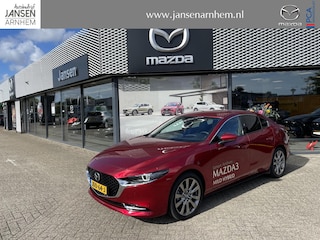 Mazda 3 Sedan 2.0 E-SkyActiv-X 186 Takumi Demovoordeel € 5.000,- , Automaat, Leder, Bose, 360 Camera, HUD, LMV 18 Inch, Clima, Stoelverwarming, Stuurverwarming, Navi, Apple Carplay, LKA, Adap. Cruise