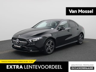 Mercedes-Benz A-klasse Limousine A 250e Business Solution | Climate Control | Achteruitrijcamera | Sfeerverlichting | Lichtmetalen Velgen |