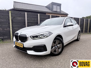 BMW 118i Business Edition Plus automaat, nieuwstaat, dealer o.h.