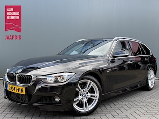 BMW 3-serie Touring BWJ 2019 318i M 136 PK Sport Corporate Lease AUTOMAAT / NAVI / CLIMA / CRUISE / STOELVERW. / LEDER / ELEKTRISCHE ACHTERKLEP / LMV / PDC