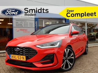 Ford Focus Wagon ST-Line EcoBoost Hybrid 155 pk | Pano | Winter Pack | Adapt. cruise | Camera | Draadloos Apple Carplay |