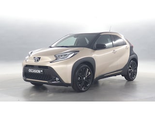 Toyota Aygo 1.0 VVT-i S-CVT Automaat Premium / Navigatie / Stoelverwarming / Camera
