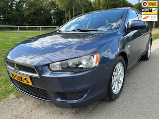 Mitsubishi Lancer Sports Sedan 1.6 Edition One perfect onderhouden 1ste eigenaar