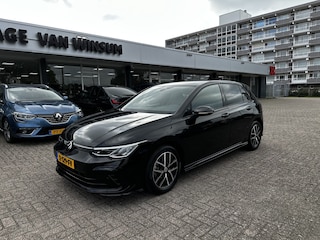 Volkswagen Golf 1.5 eTSI R-Line