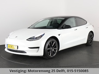 Tesla Model 3 BLACKLINE BI-TONE PANO STD ACCUTEST 86% RWD 60 kWH LEDER.NAVI.CAMERA.AUTOPILOT, STOELVERWARMING EN NOG VEEL MEER!