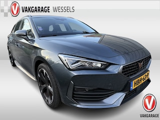 Cupra Leon 1.4 Plug in Hybrid | Clima | Camera | Adaptieve Cruise | Side Skirts |