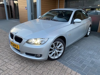 BMW 3-serie Coupé 320i Executive | Xenon | Navi | Clima | Cruise